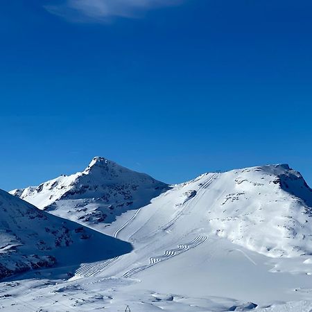 Crap Da Flem - 3.5 Zimmer Ferienwohnung Am Sonnenhang Von Flims Exteriör bild